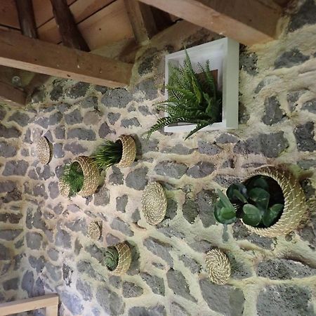 Villa Colombier Pontgibaud Quarto foto